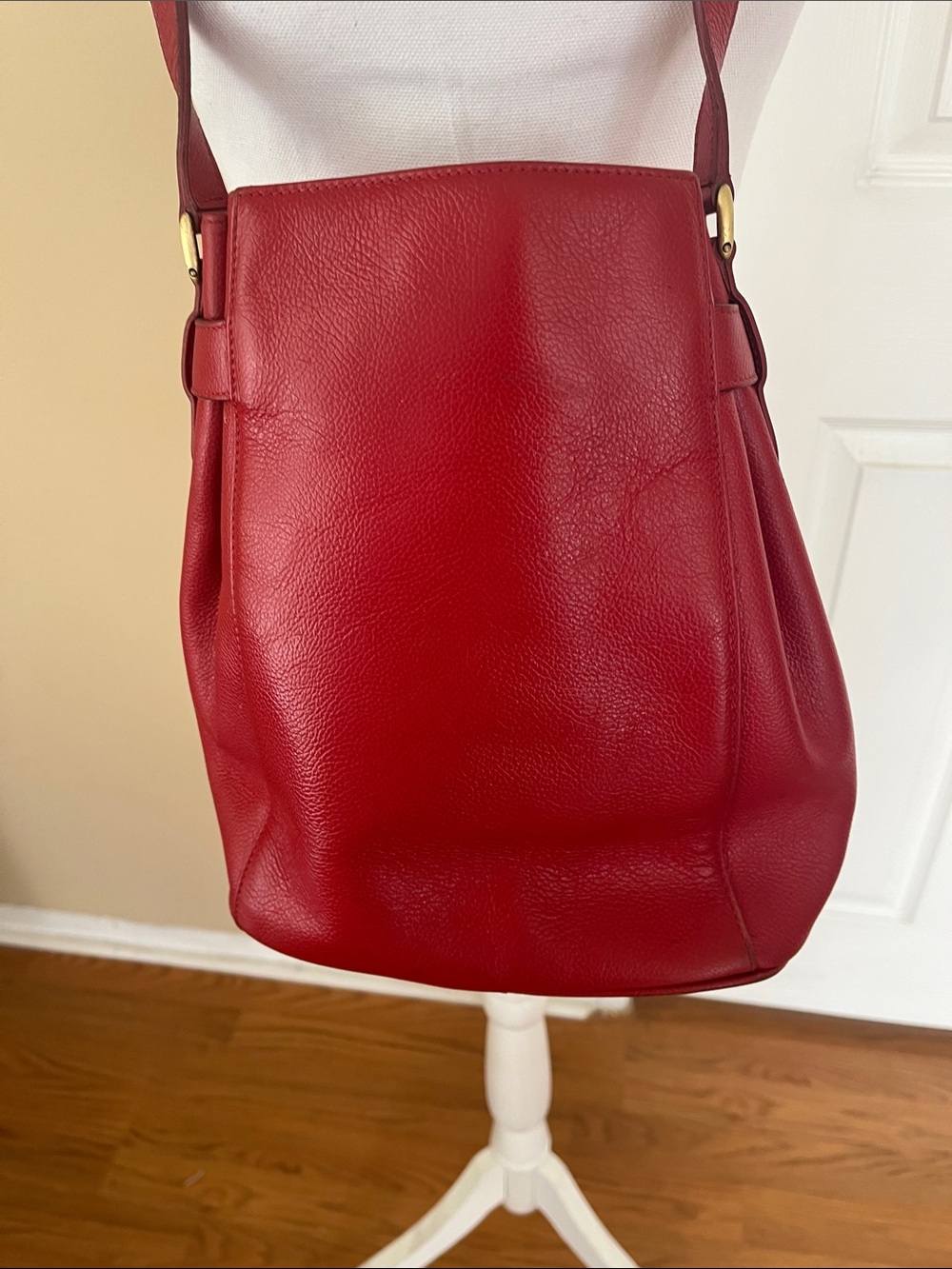 Vintage Coach Madison
Deauville bucket bag 4426 hang tag dust bag - Picture 6 of 14